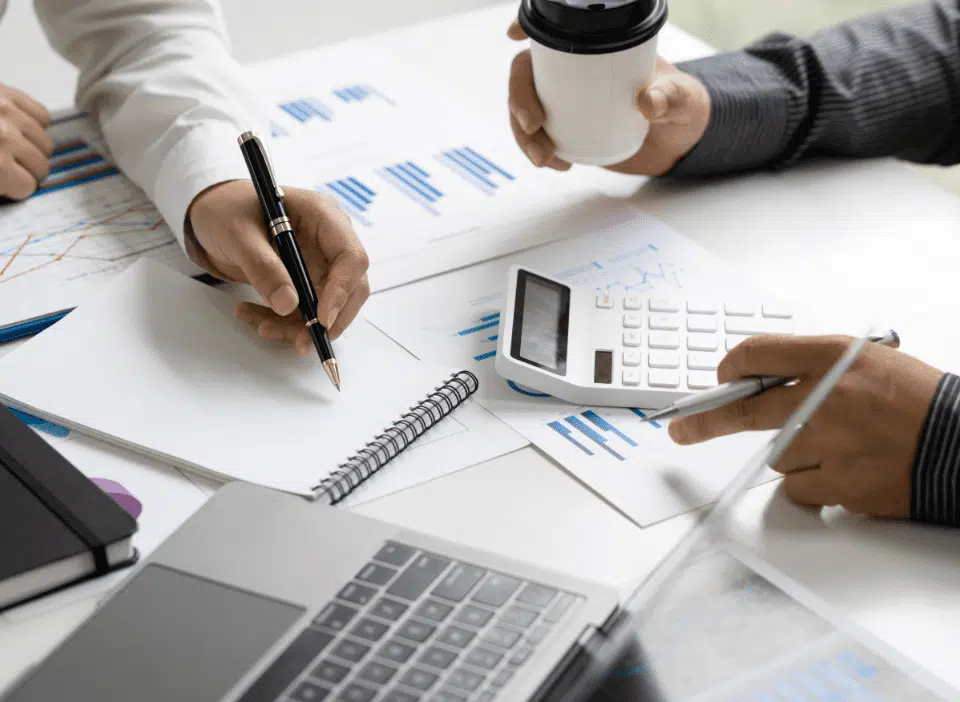 Business tax filing in Vancouver Canada